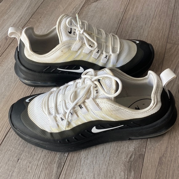 Nike Shoes - Nike Air Max Axis White and Black